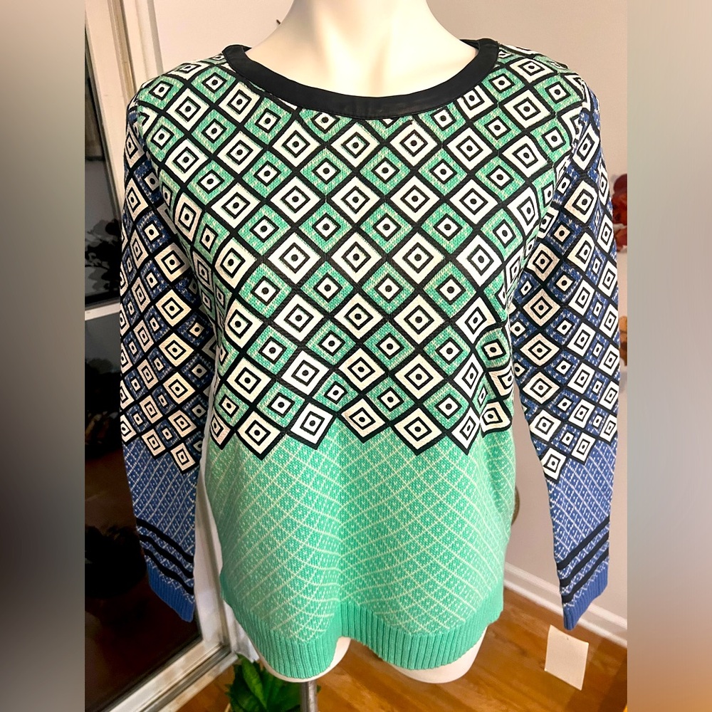 Brand new SI-IAE Multi-color Cotton Knit Geometric Pattern w/Leather Trim